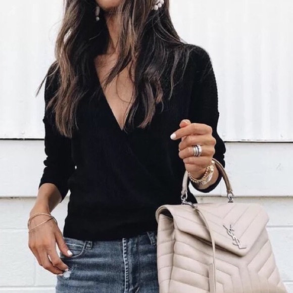 V neck Top - Picture 3 of 4